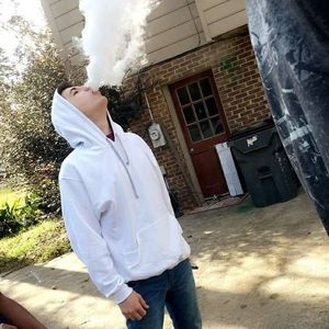 Meet your Posher, Hunter